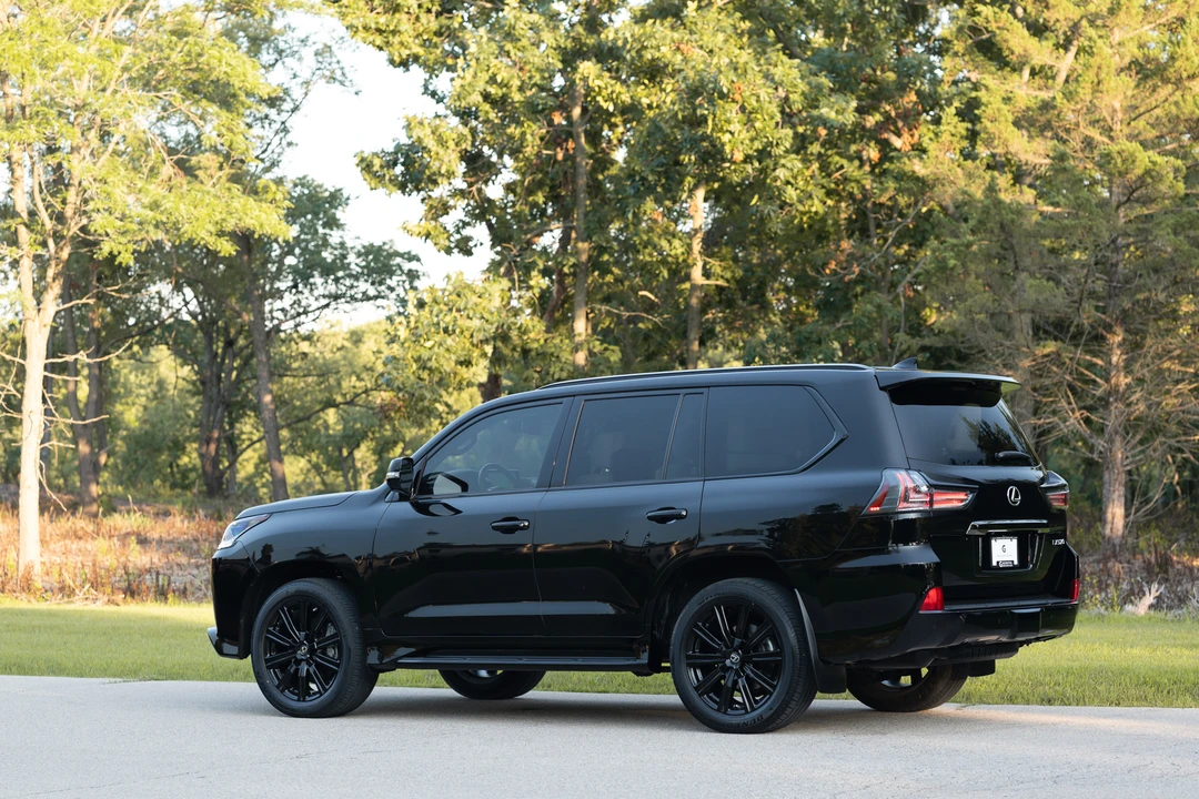 2019 Lexus LX 3rd Gen - Image 28 of 31