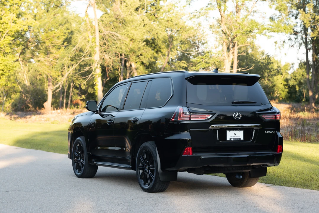 2019 Lexus LX 3rd Gen - Image 7 of 31