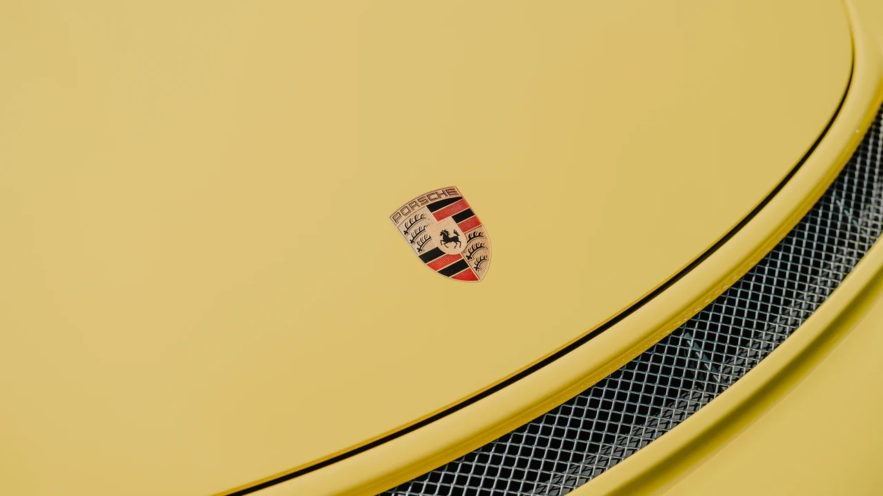 2019 Porsche 991 GT3 RS - Image 19 of 31