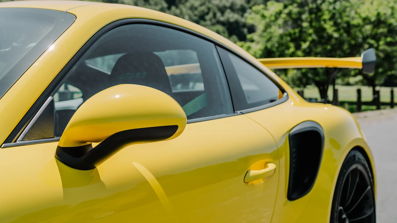 2019 Porsche 991 GT3 RS - Image 17 of 31