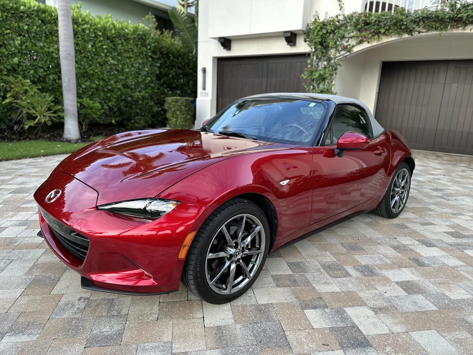 2020 Mazda ND MX-5 Miata - Image 17 of 31