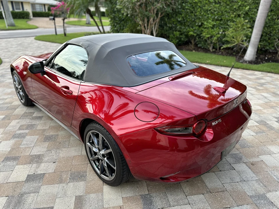 2020 Mazda ND MX-5 Miata - Image 26 of 31