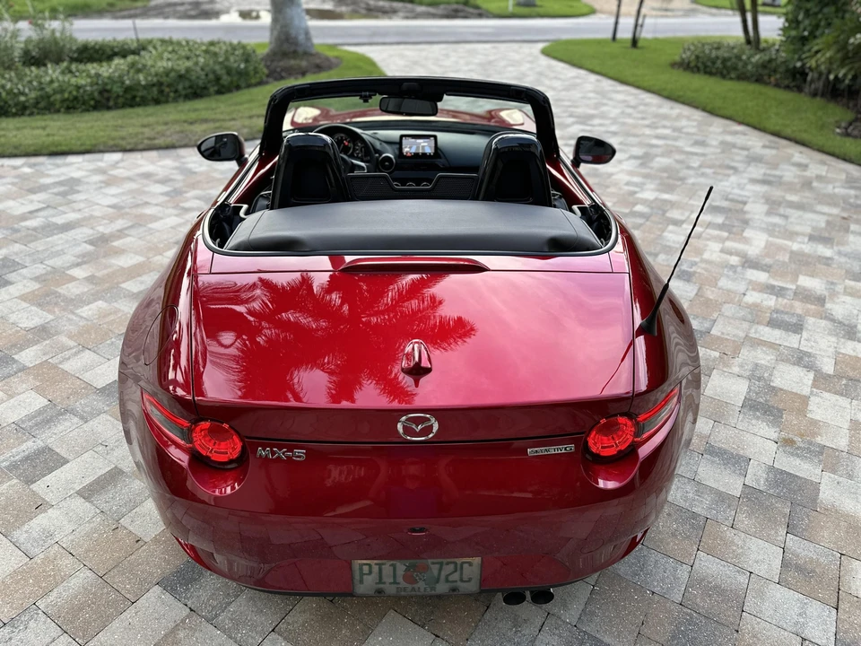 2020 Mazda ND MX-5 Miata - Image 14 of 31