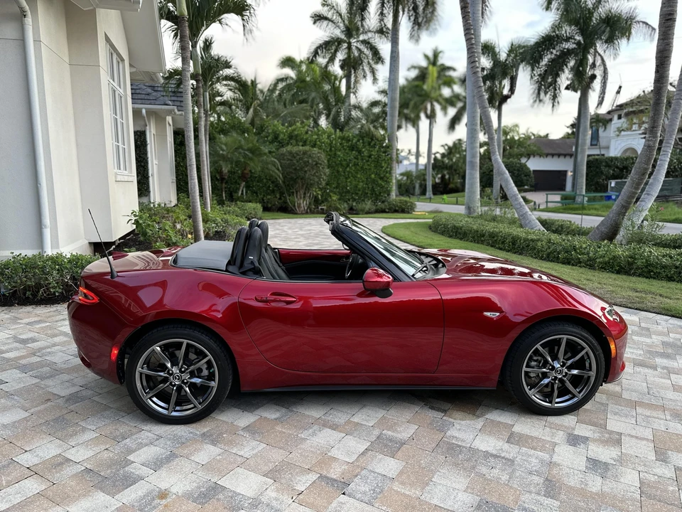2020 Mazda ND MX-5 Miata - Image 10 of 31