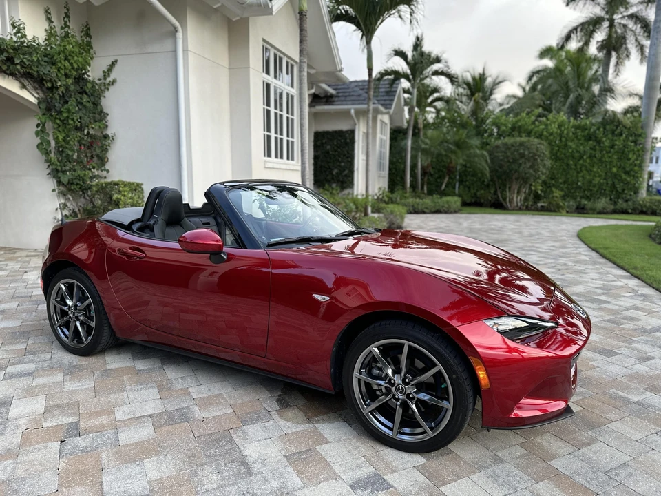 2020 Mazda ND MX-5 Miata - Image 9 of 31