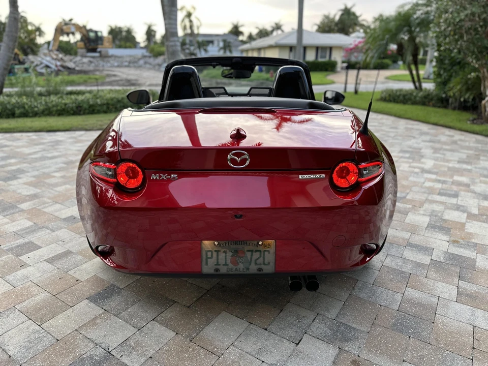 2020 Mazda ND MX-5 Miata - Image 12 of 31