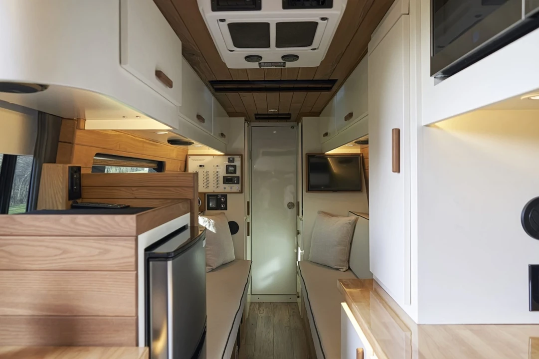 2020 Mercedes-Benz VS30 Sprinter - Image 6 of 9