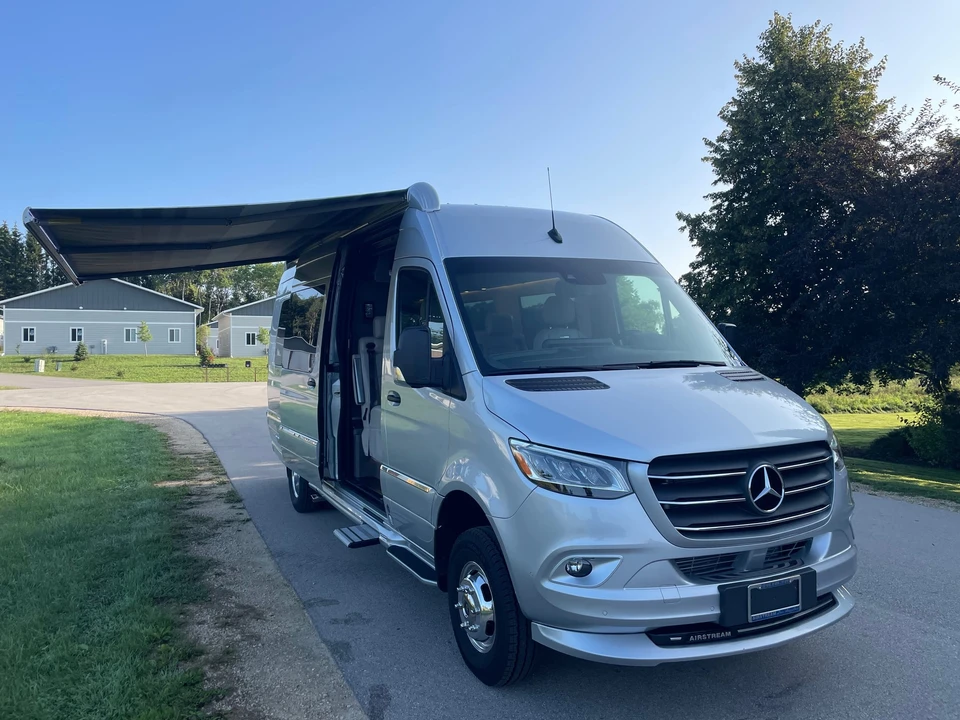 2021 Airstream - Image 31 of 31
