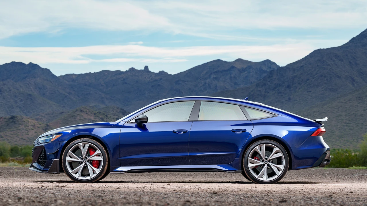 2021 Audi C8 RS7 - Image 14 of 31