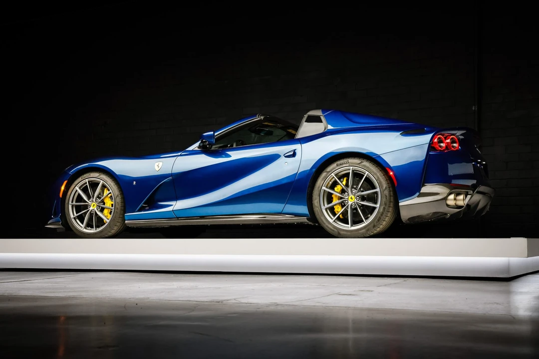 2021 Ferrari 812 GTS - Image 28 of 31