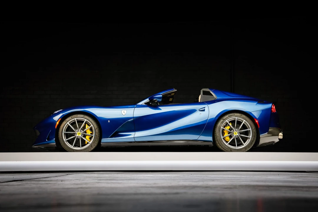 2021 Ferrari 812 GTS - Image 27 of 31