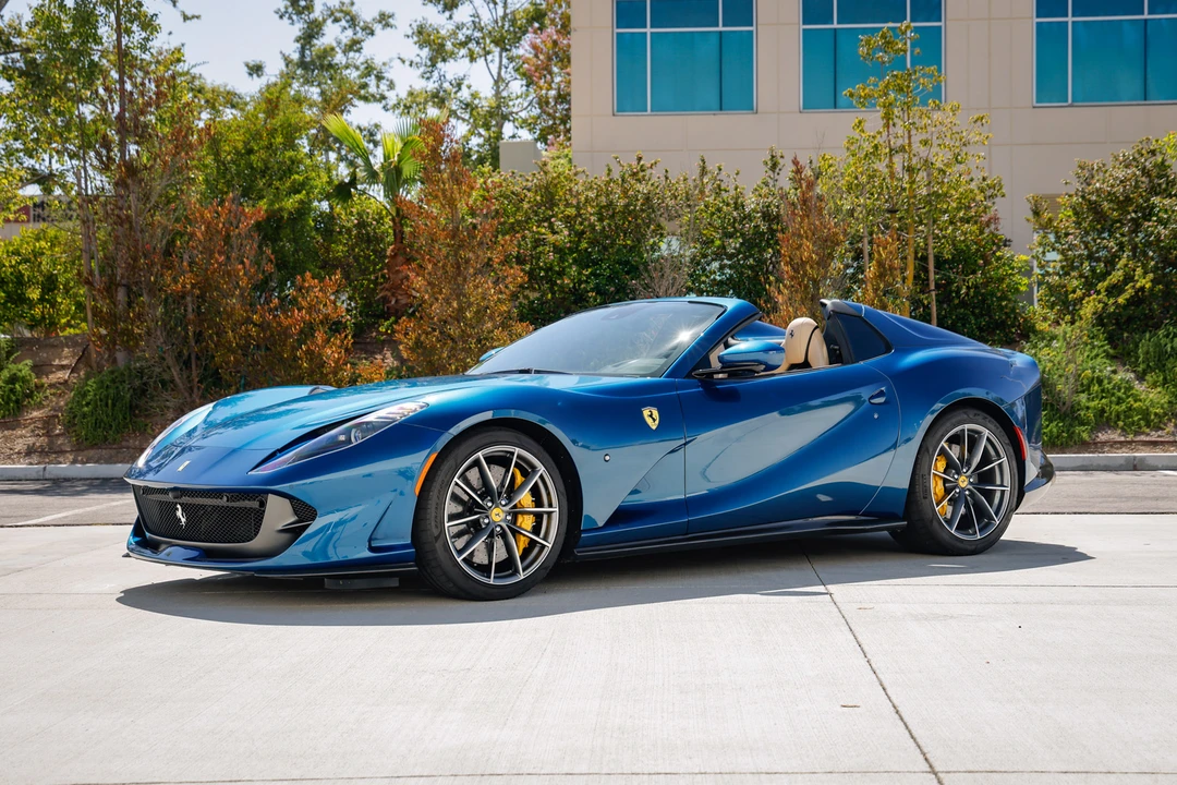 2021 Ferrari 812 GTS - Image 5 of 31