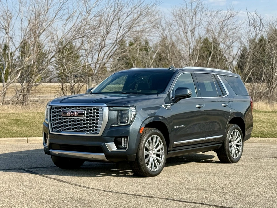 2021 GMC Yukon 5th Gen - Image 4 of 31
