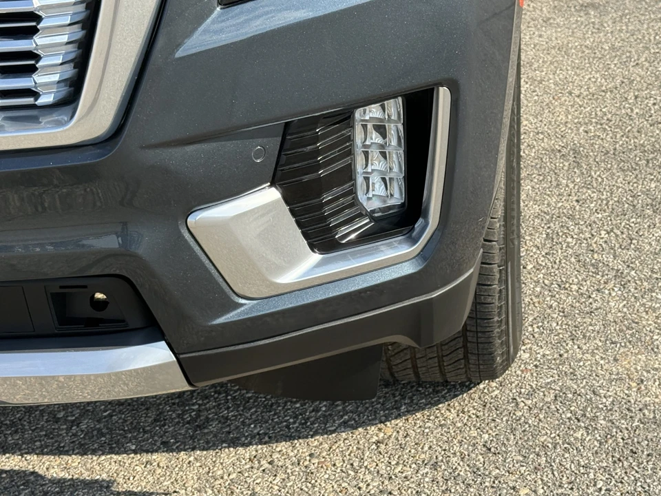 2021 GMC Yukon 5th Gen - Image 22 of 31