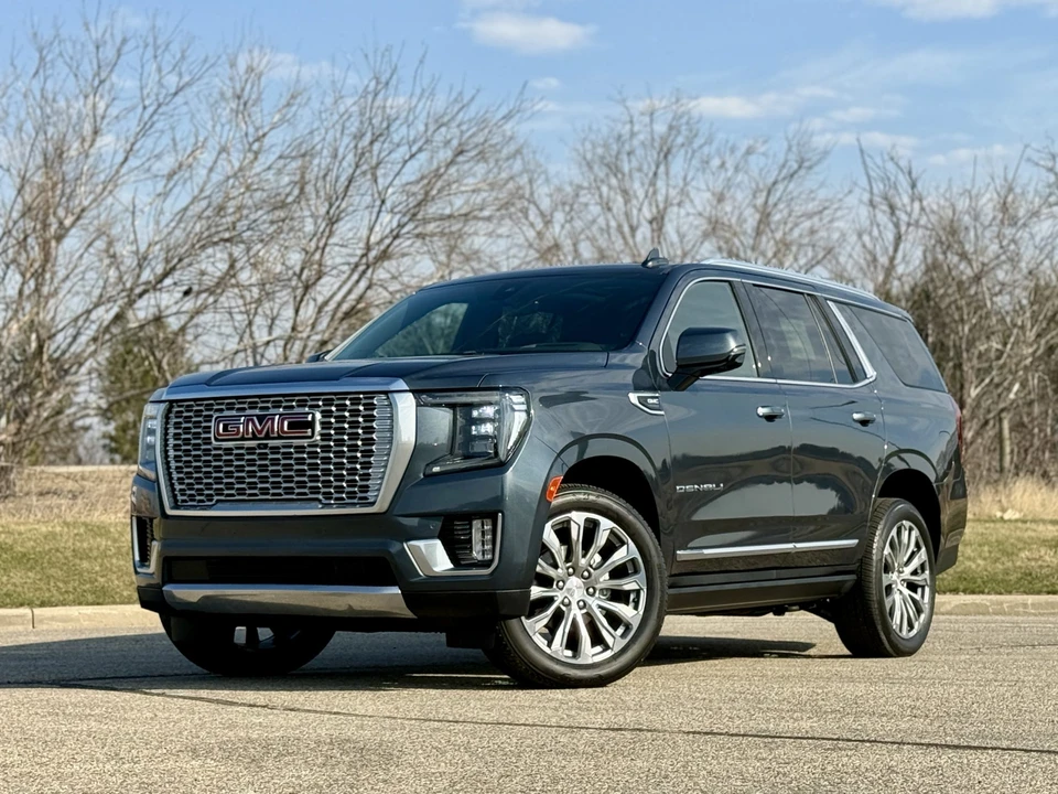 2021 GMC Yukon 5th Gen - Image 5 of 31