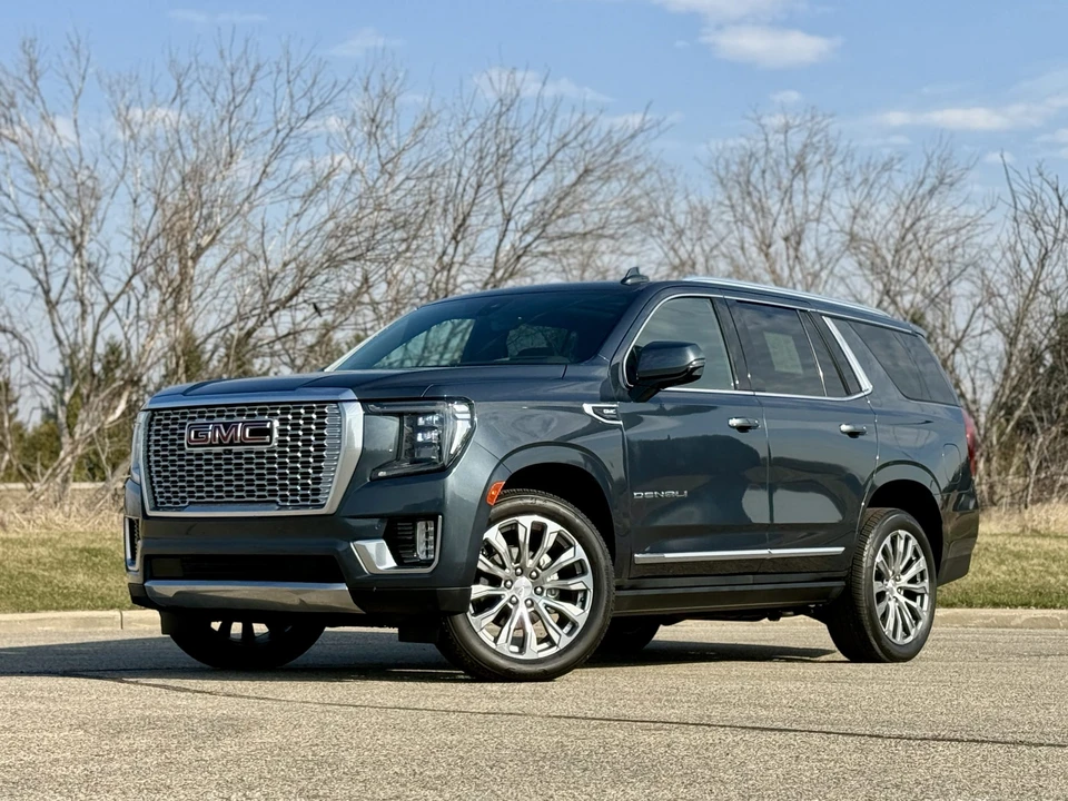 2021 GMC Yukon 5th Gen - Image 6 of 31