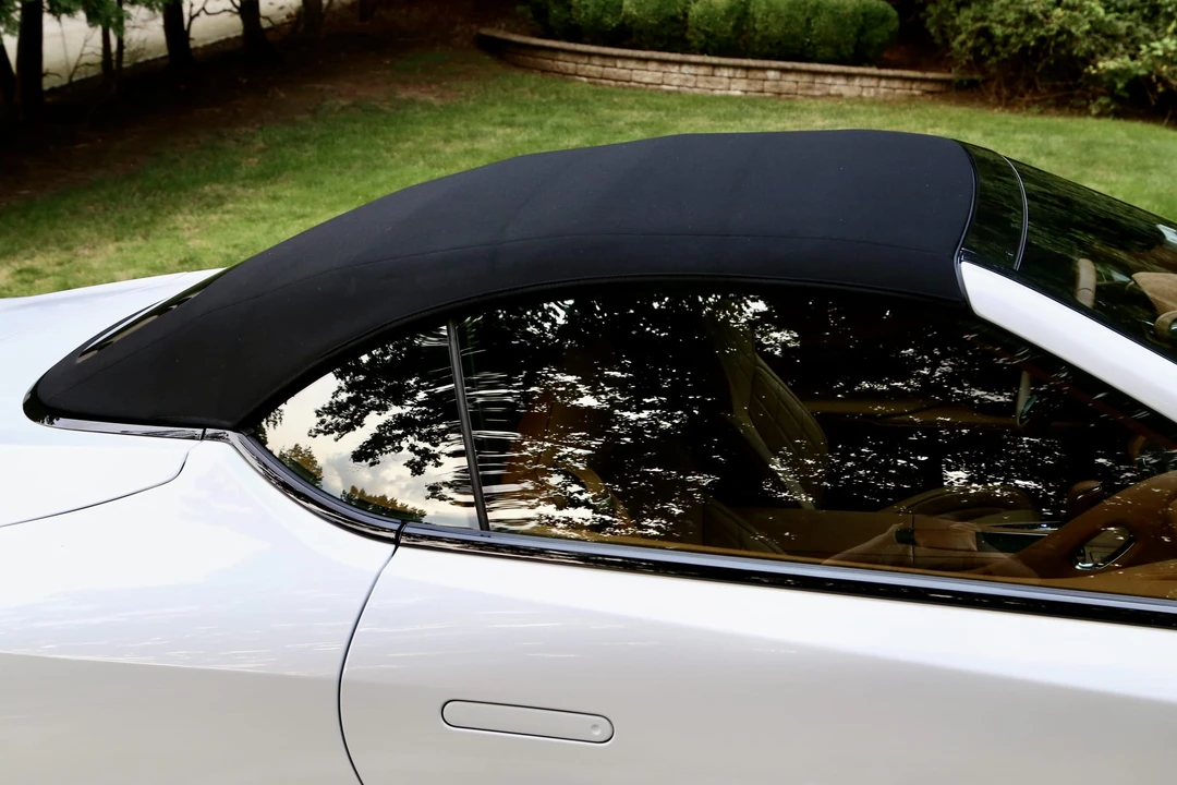 2021 Lexus LC - Image 31 of 31