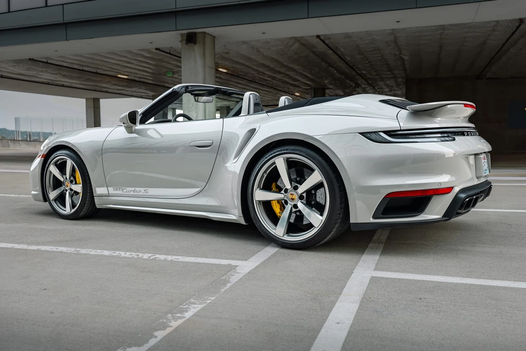 2021 Porsche 992 Turbo S - Image 19 of 31