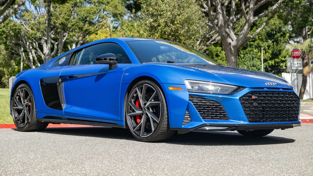 2022 Audi 4S R8 - Image 9 of 31
