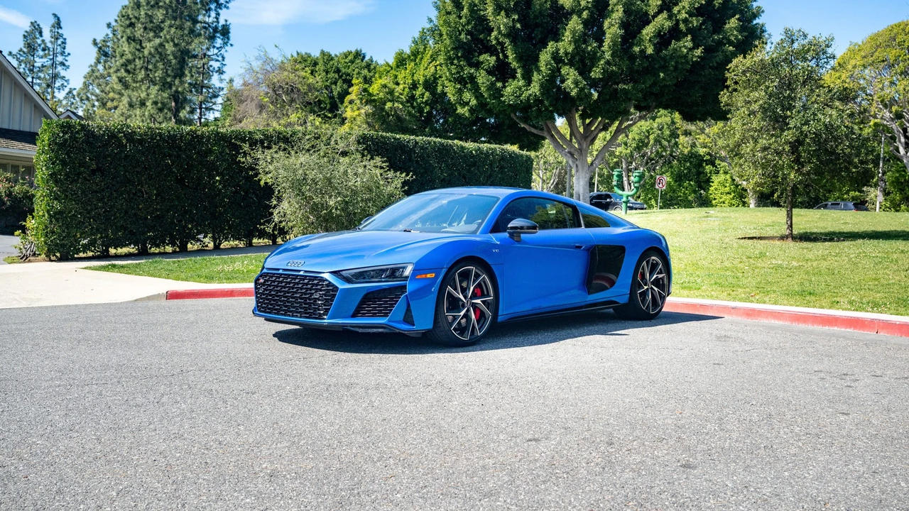 2022 Audi 4S R8 - Image 3 of 31