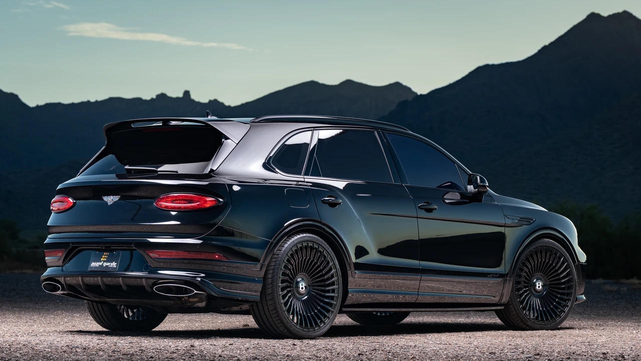 2022 Bentley Bentayga Speed - Image 27 of 31
