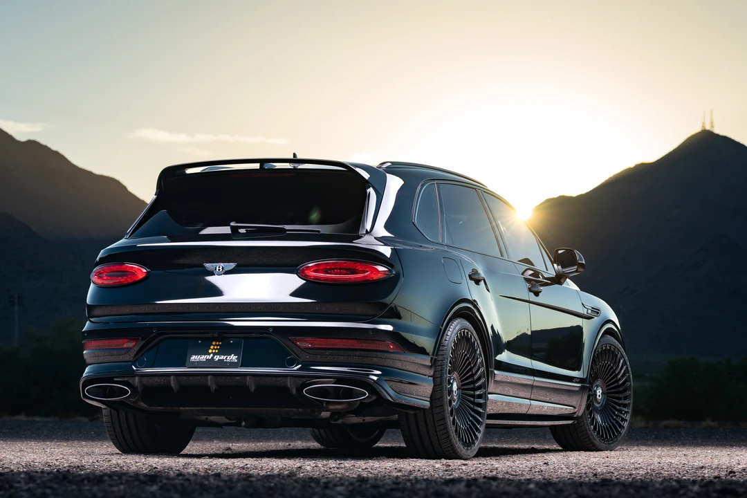 2022 Bentley Bentayga Speed - Image 3 of 31