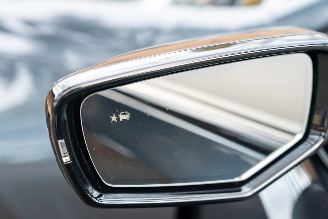 2022 Cadillac CT5-V Blackwing - Image 25 of 31