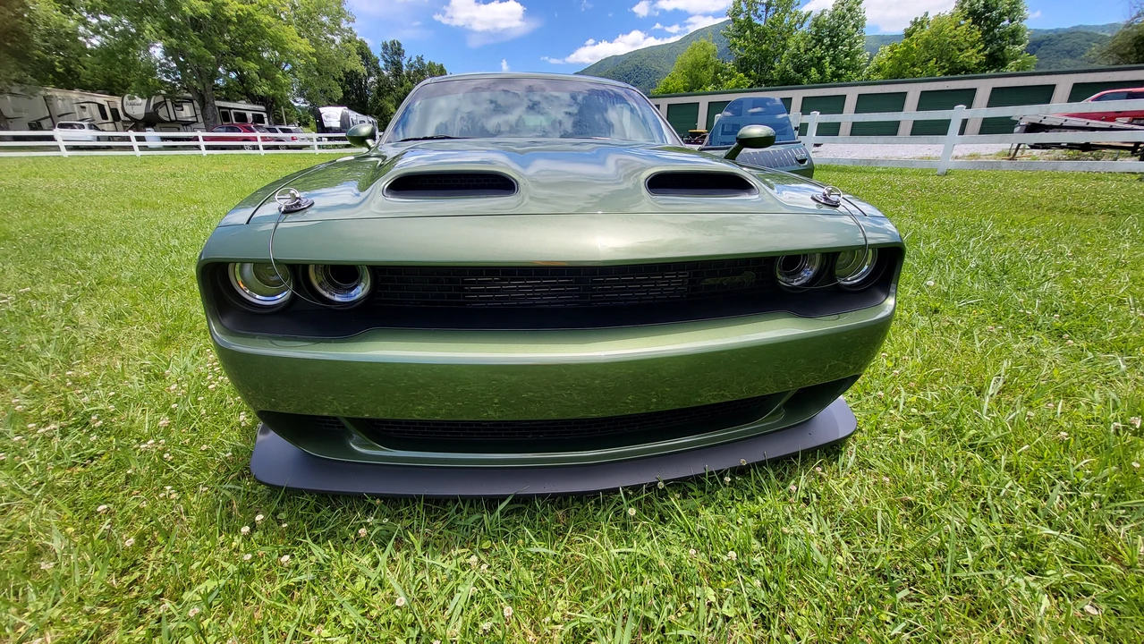 2022 Dodge Challenger SRT Hellcat 3rd Gen - Image 2 of 31