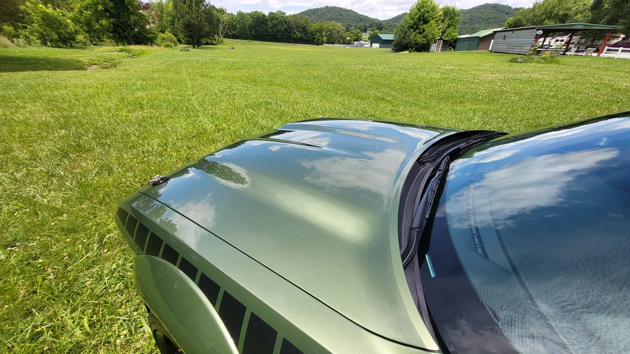 2022 Dodge Challenger SRT Hellcat 3rd Gen - Image 16 of 31