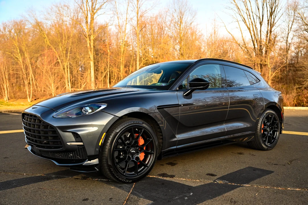 2023 Aston Martin DBX 707 - Image 2 of 31