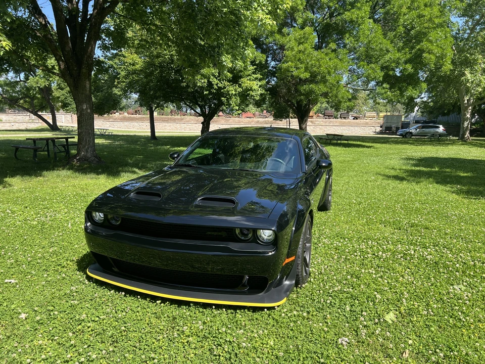 2023 Dodge Challenger SRT Hellcat 3rd Gen - Image 3 of 31