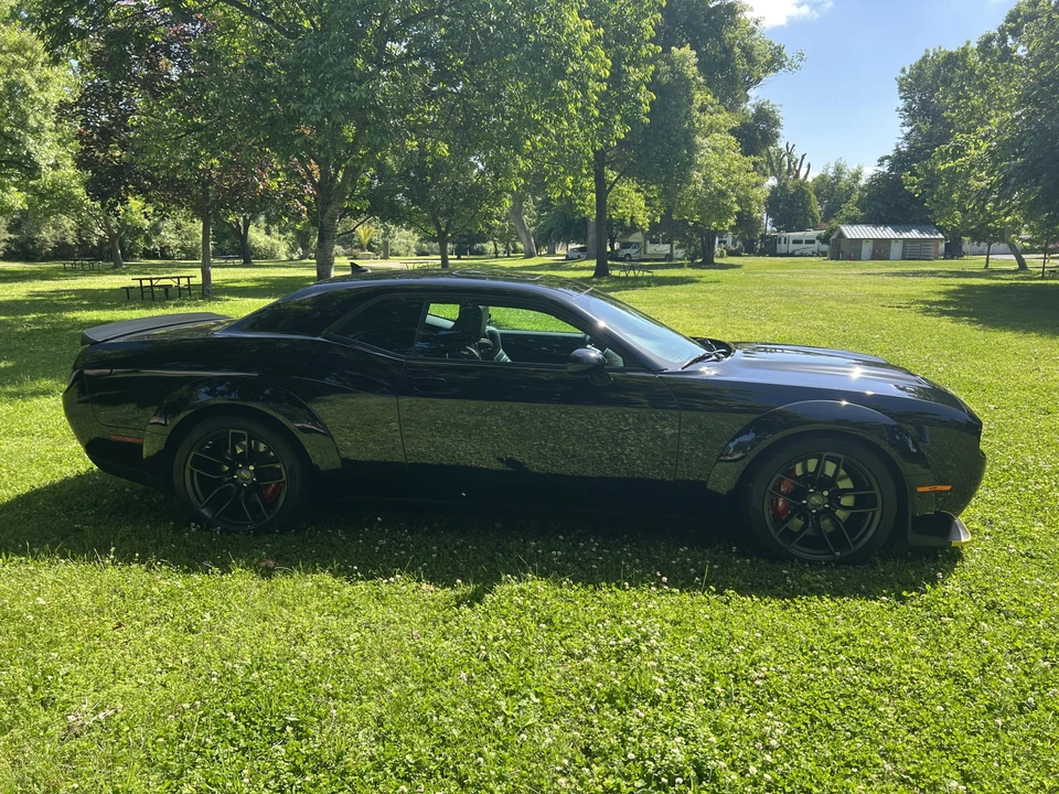 2023 Dodge Challenger SRT Hellcat 3rd Gen - Image 5 of 31