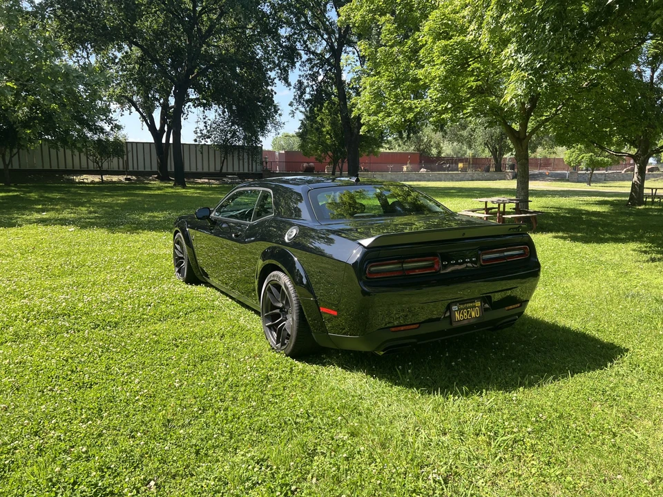 2023 Dodge Challenger SRT Hellcat 3rd Gen - Image 10 of 31