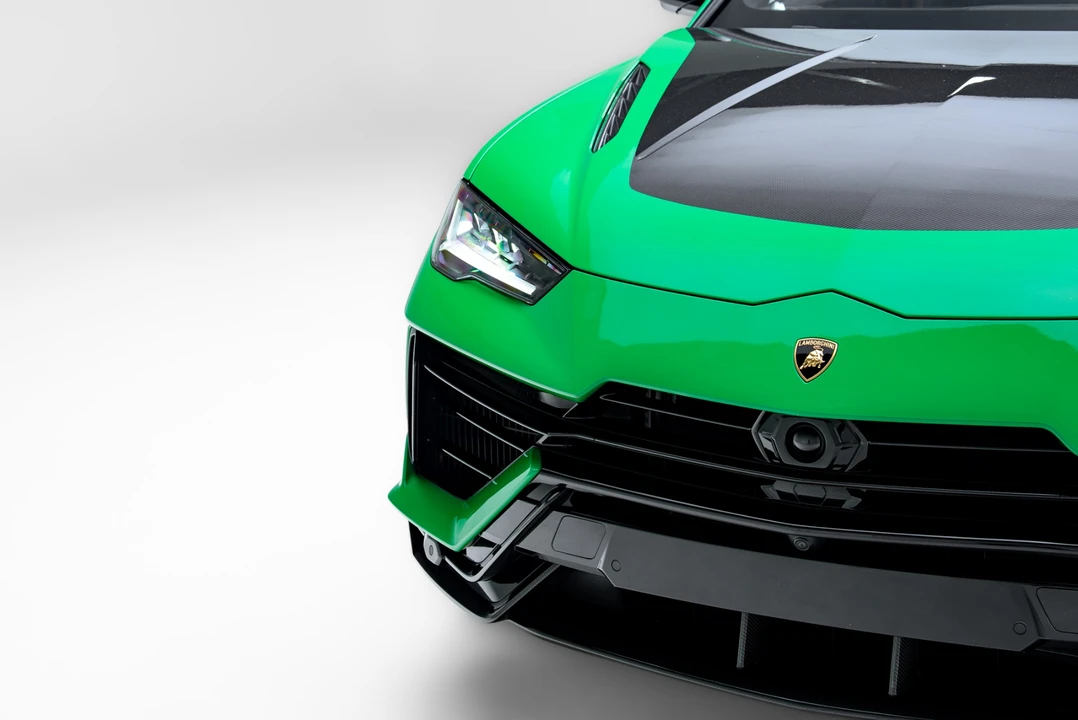 2023 Lamborghini Urus Performante - Image 29 of 31