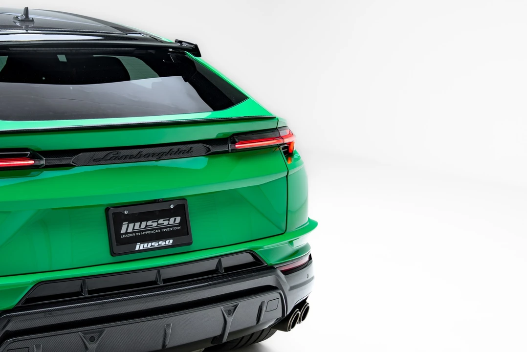 2023 Lamborghini Urus Performante - Image 27 of 31