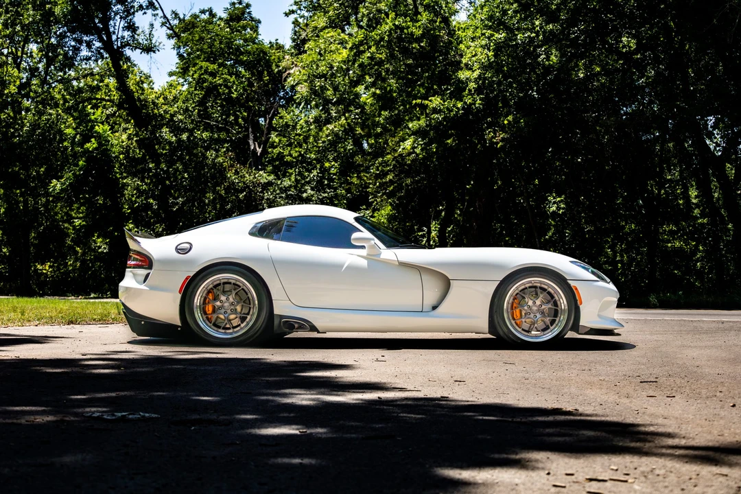 2017 Dodge Viper 5th Gen - Image 9 of 31
