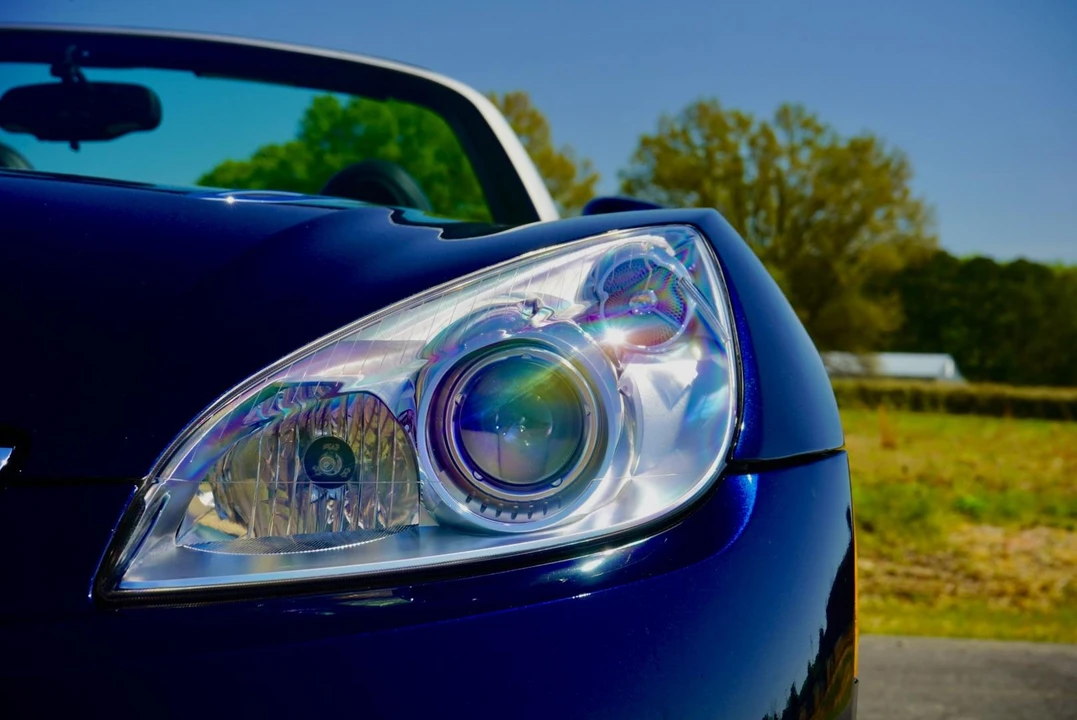 2008 Saturn Sky - Image 27 of 31