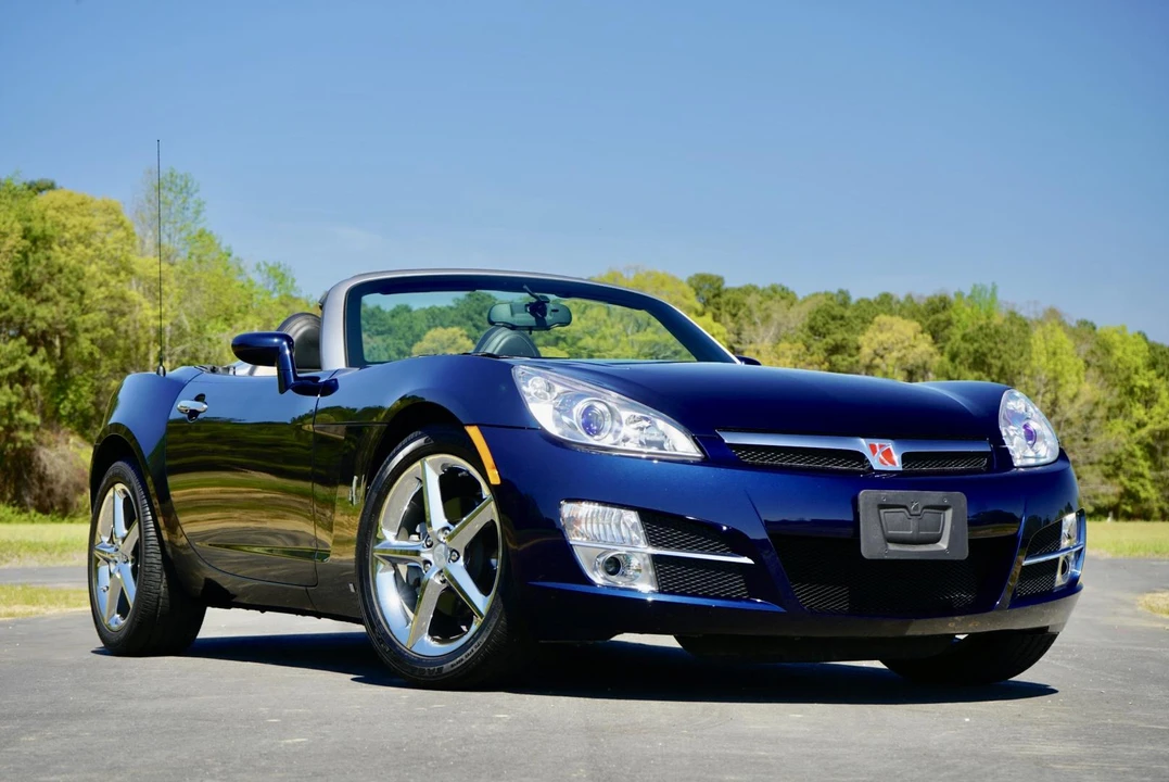 2008 Saturn Sky - Image 16 of 31