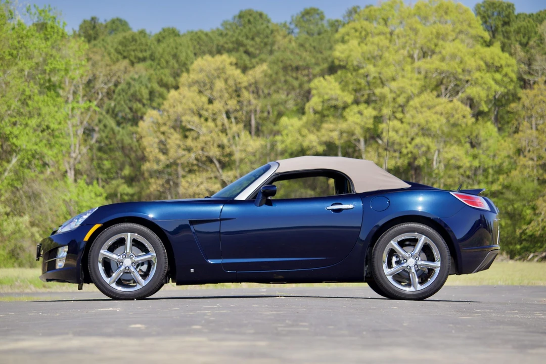 2008 Saturn Sky - Image 21 of 31