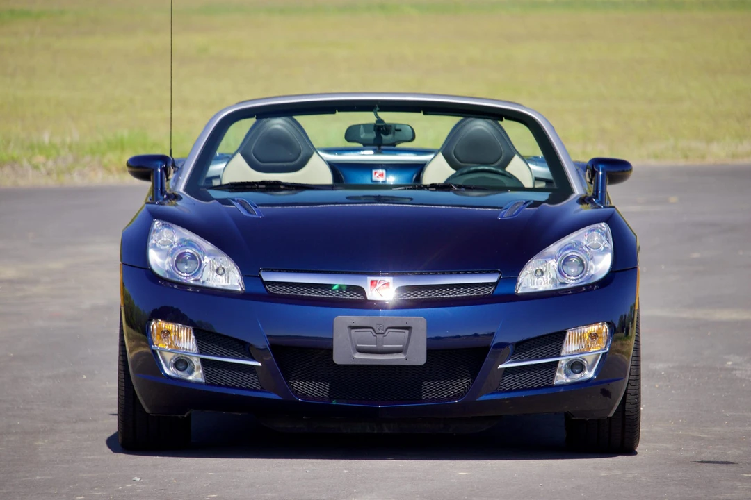 2008 Saturn Sky - Image 4 of 31