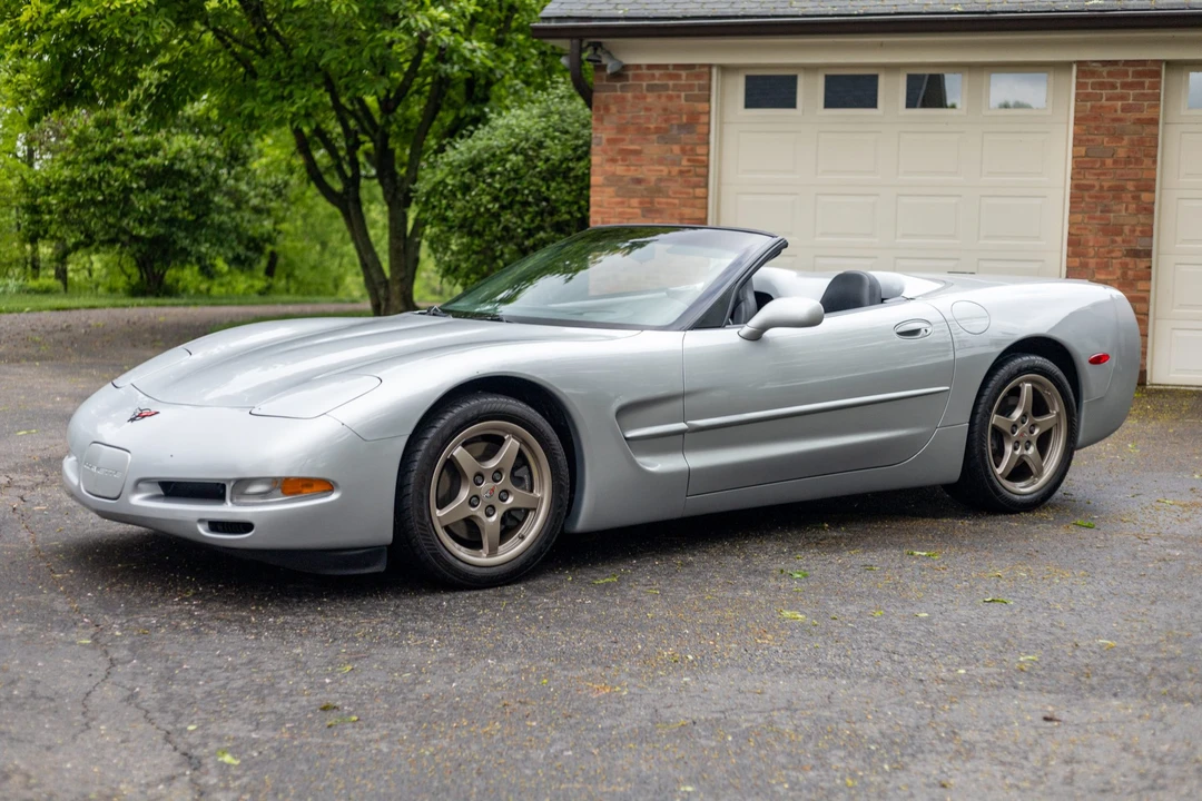 1999 Chevrolet Corvette C5 - Image 1 of 31