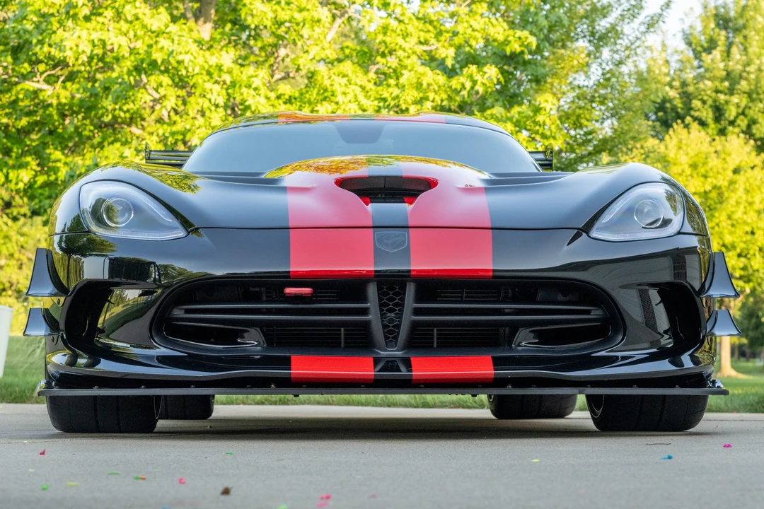 2017 Dodge Viper ACR 5th Gen - Image 15 of 31