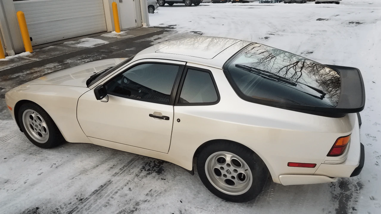 1986 Porsche 944 Turbo - Image 12 of 31