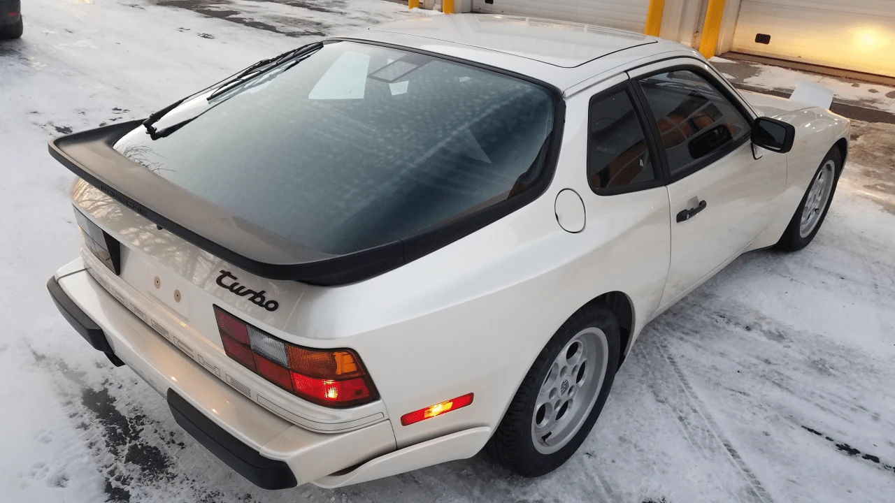 1986 Porsche 944 Turbo - Image 21 of 31