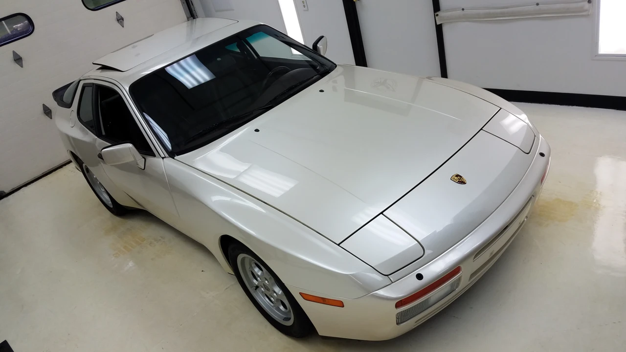 1986 Porsche 944 Turbo - Image 24 of 31