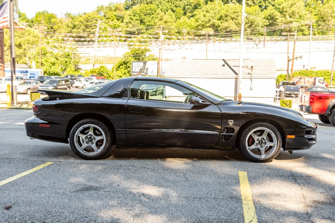 2002 Pontiac Firebird Trans Am 4th Gen - Image 9 of 31