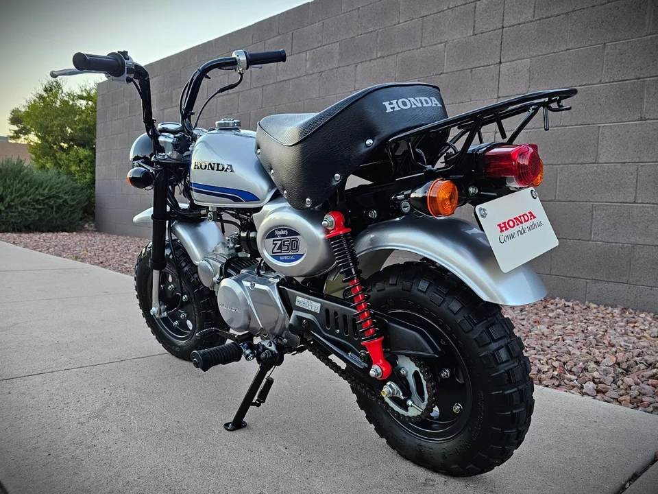 2004 Honda Motorcycles - Image 28 of 31