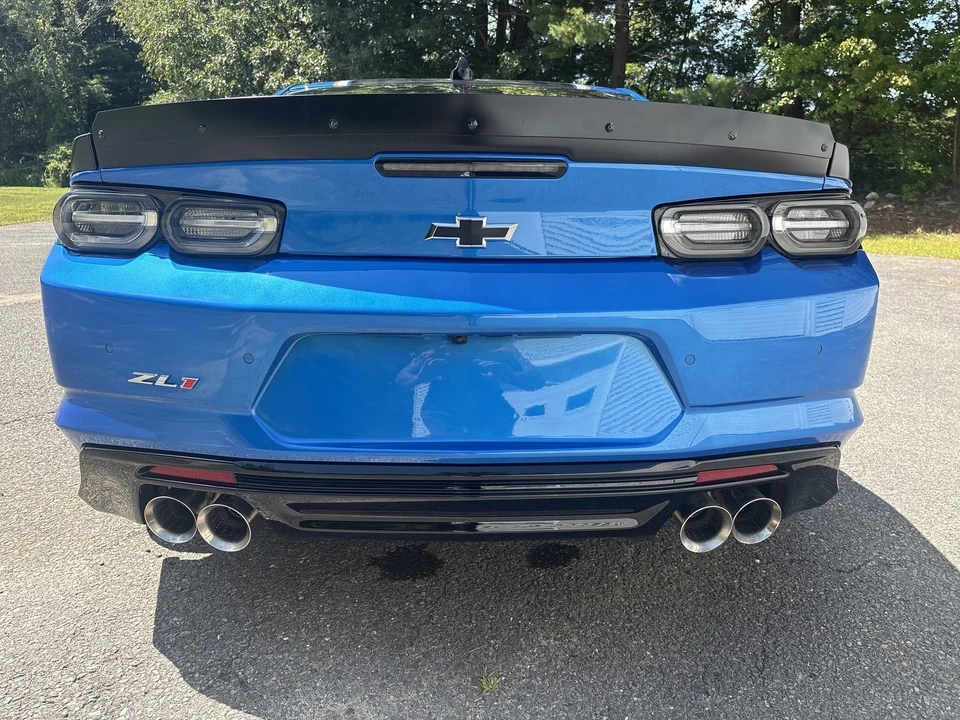 2024 Chevrolet Camaro ZL1 6th Gen - Image 18 of 31
