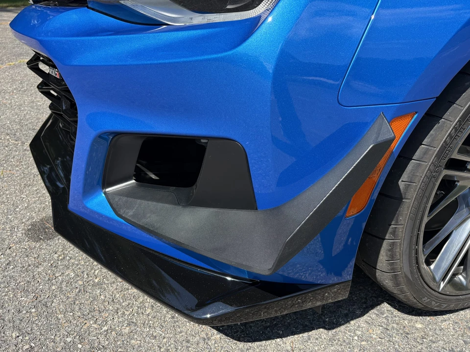 2024 Chevrolet Camaro ZL1 6th Gen - Image 28 of 31
