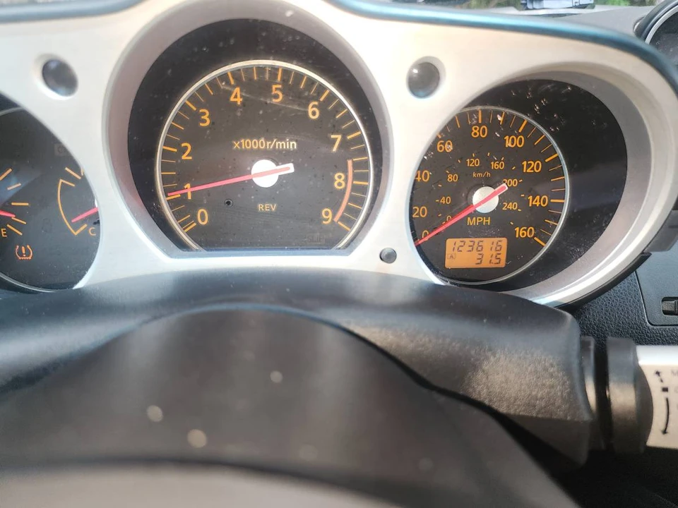 2007 Nissan 350Z 5th Gen - Image 11 of 24